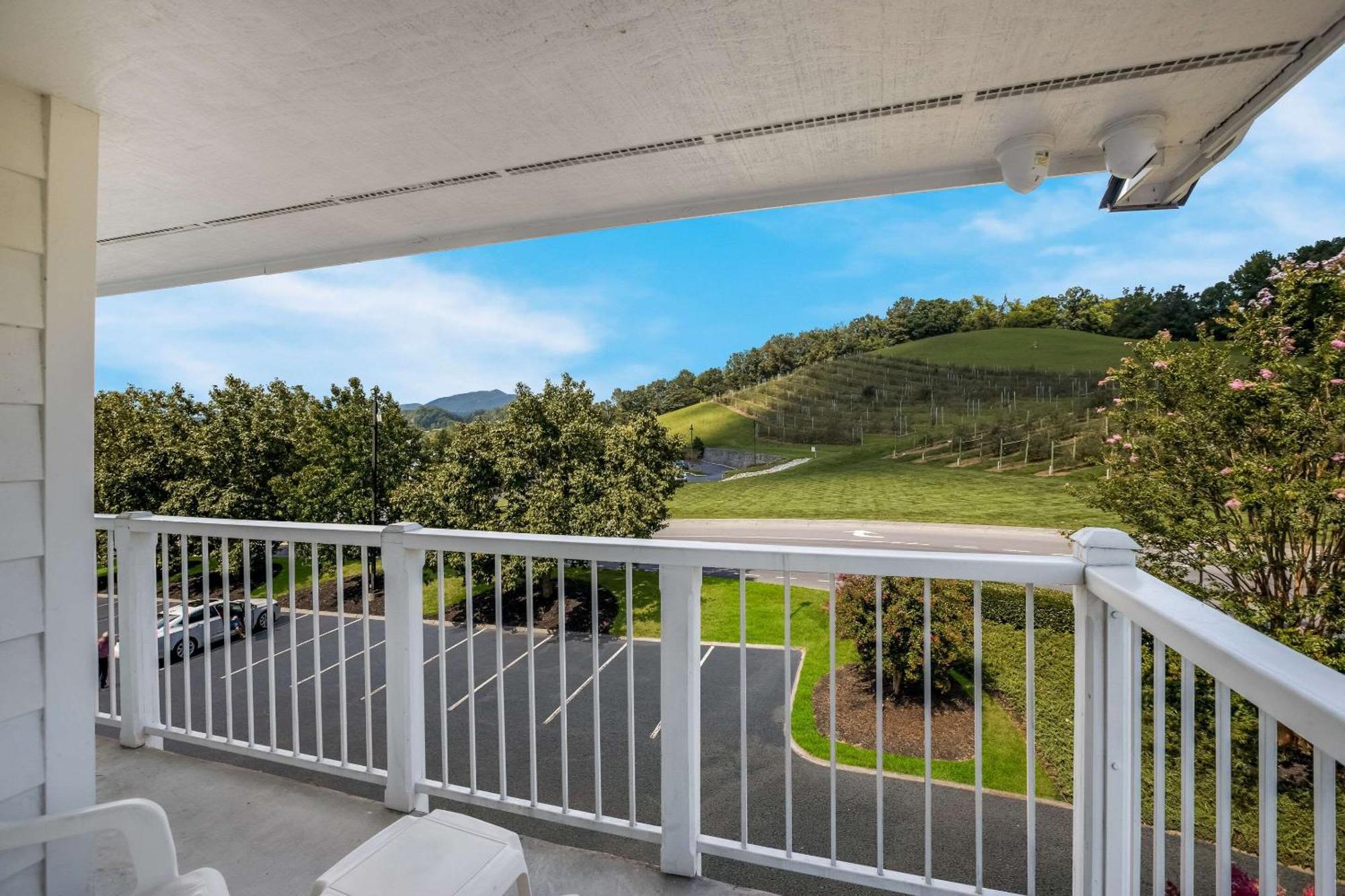 The Inn At Apple Valley, Ascend Hotel Collection Sevierville Luaran gambar